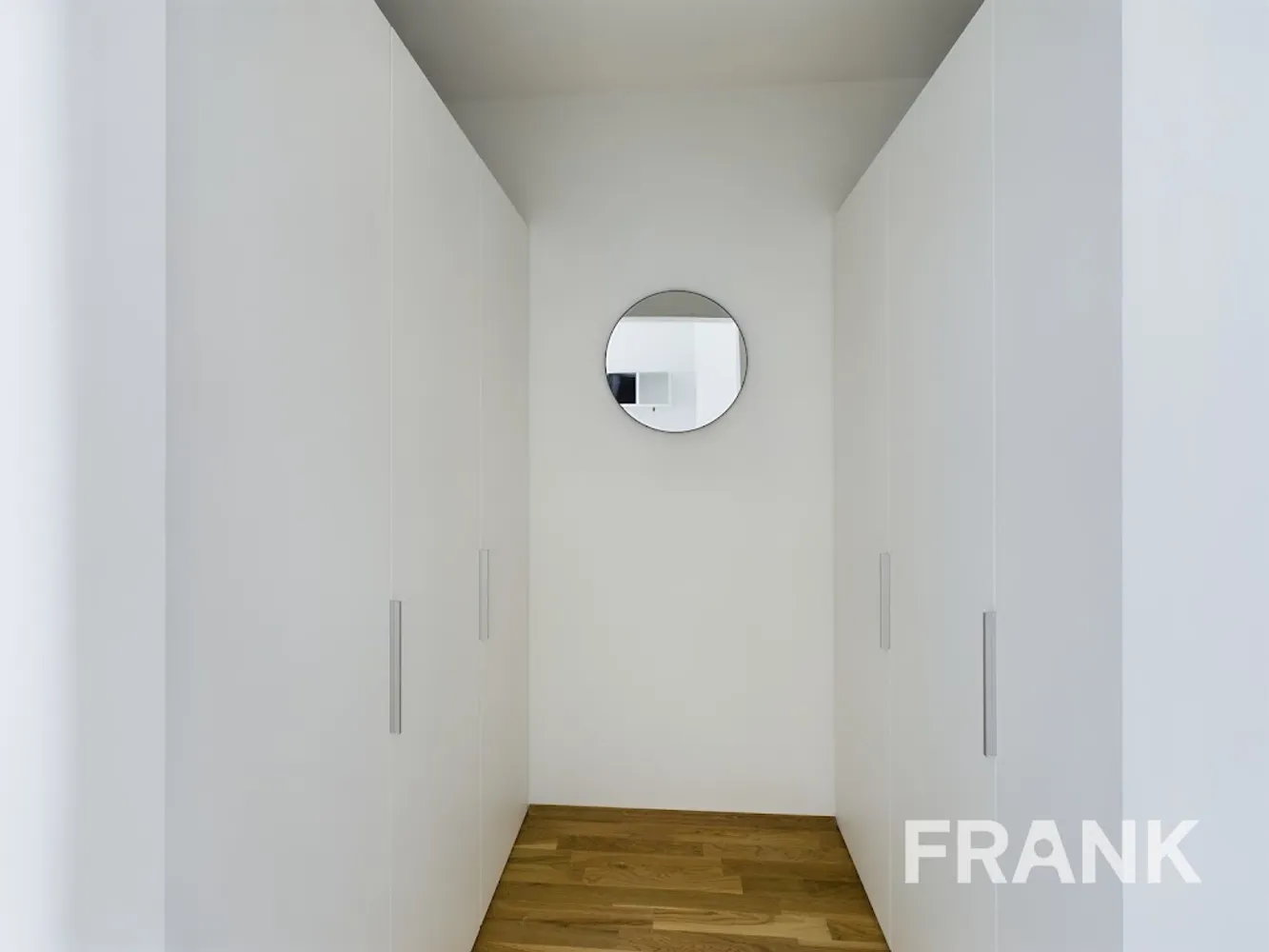 1 Zimmer Wohnung mit 38 m² in Frankfurt am Main – Bild 4