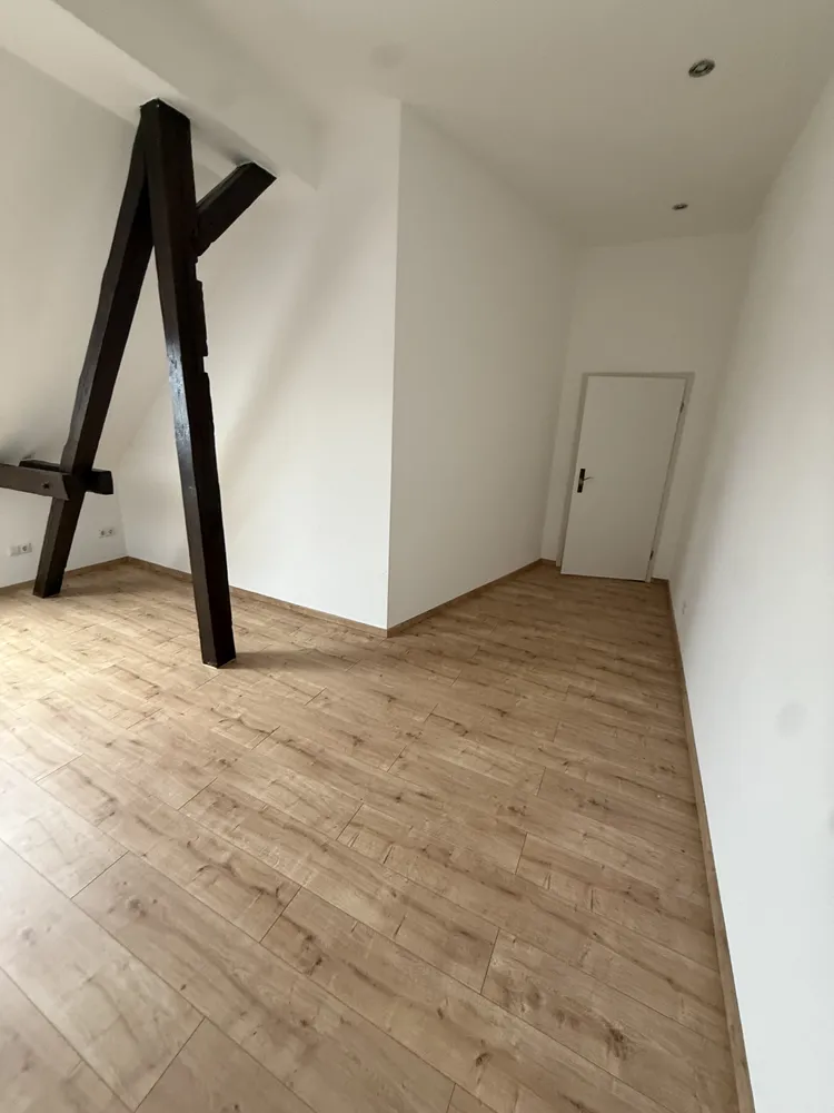 4 Zimmer Wohnung mit 110 m² in Bitterfeld-Wolfen – Bild 7