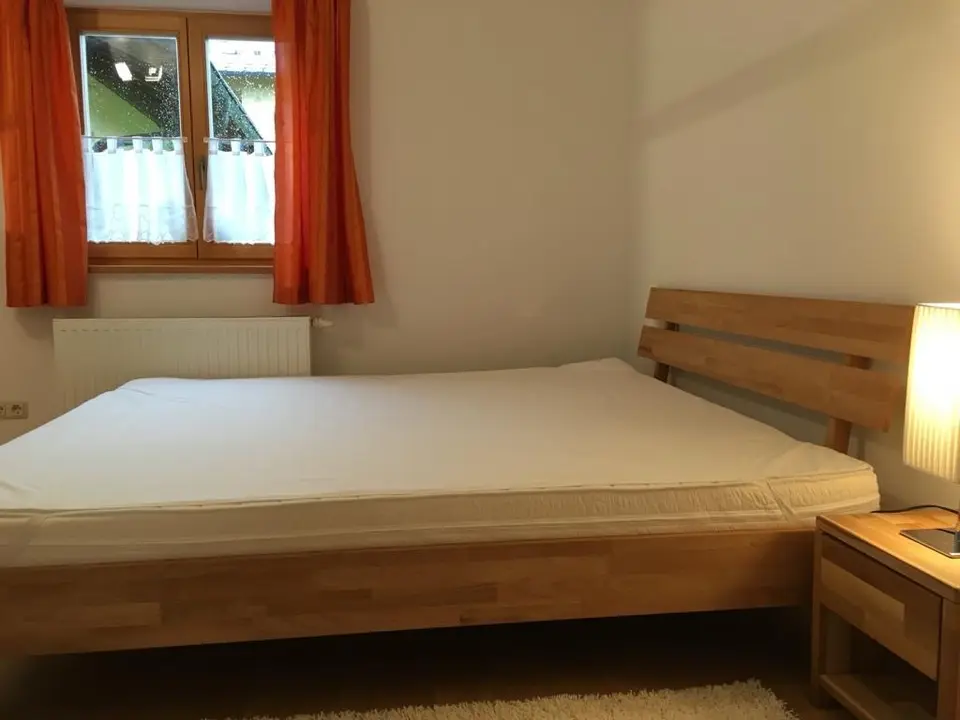 2 Zimmer Wohnung mit 42 m² in Traunstein – Bild 2