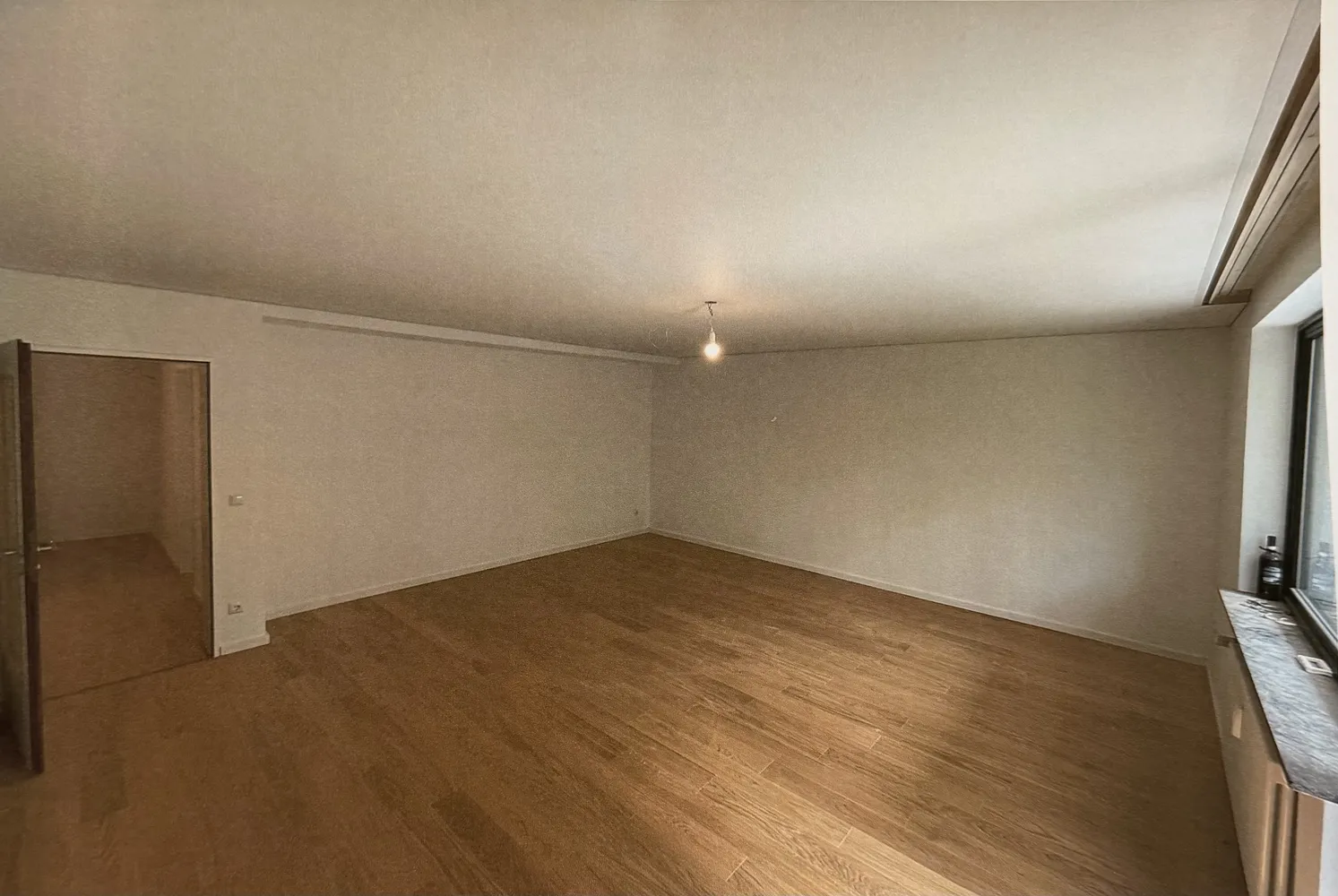 3 Zimmer Wohnung mit 84 m² in Wiesbaden – Bild 2