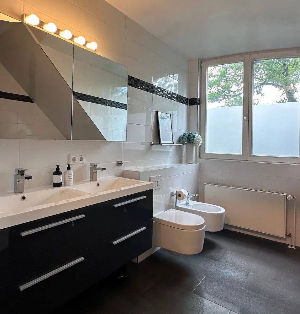 3 Zimmer Wohnung mit 110 m² in Hamburg – Bild 3