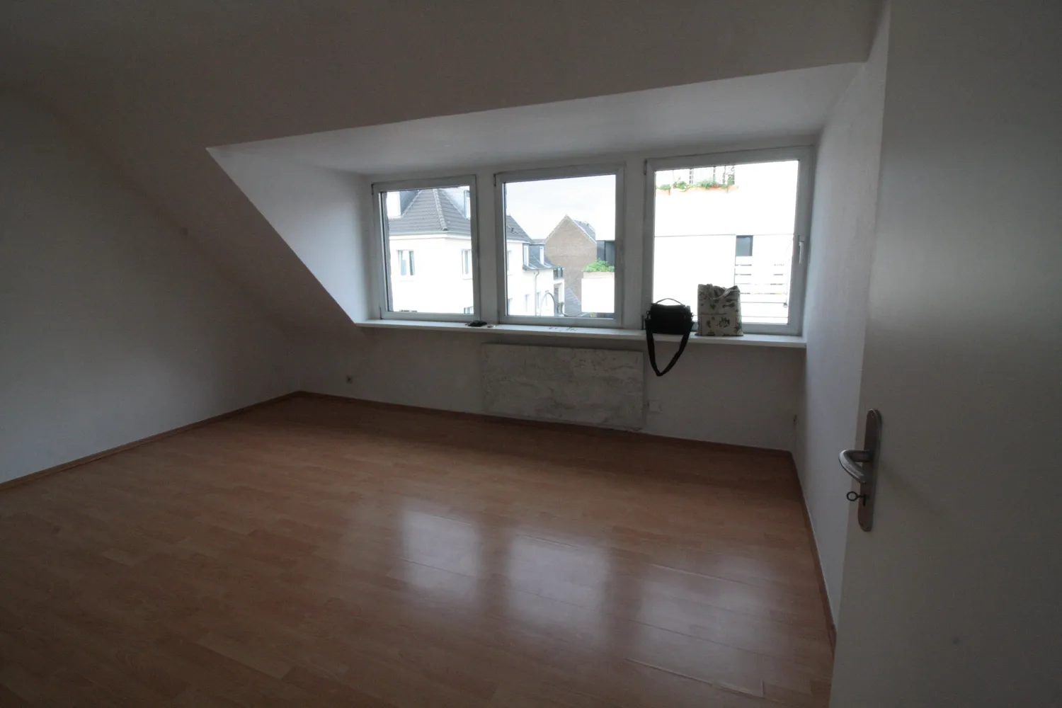 2 Zimmer Wohnung mit 63 m² in Köln – Bild 4