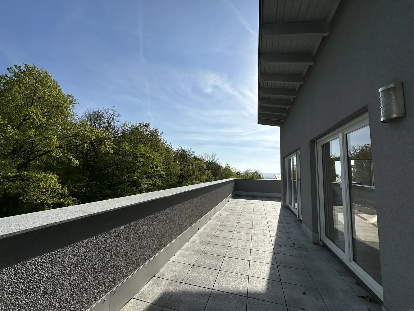 4 Zimmer Wohnung mit 150 m² in Göttingen – Bild 1