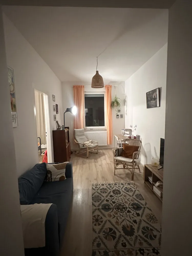900 Zimmer Wohnung mit 50 m² in Nürnberg – Bild 4
