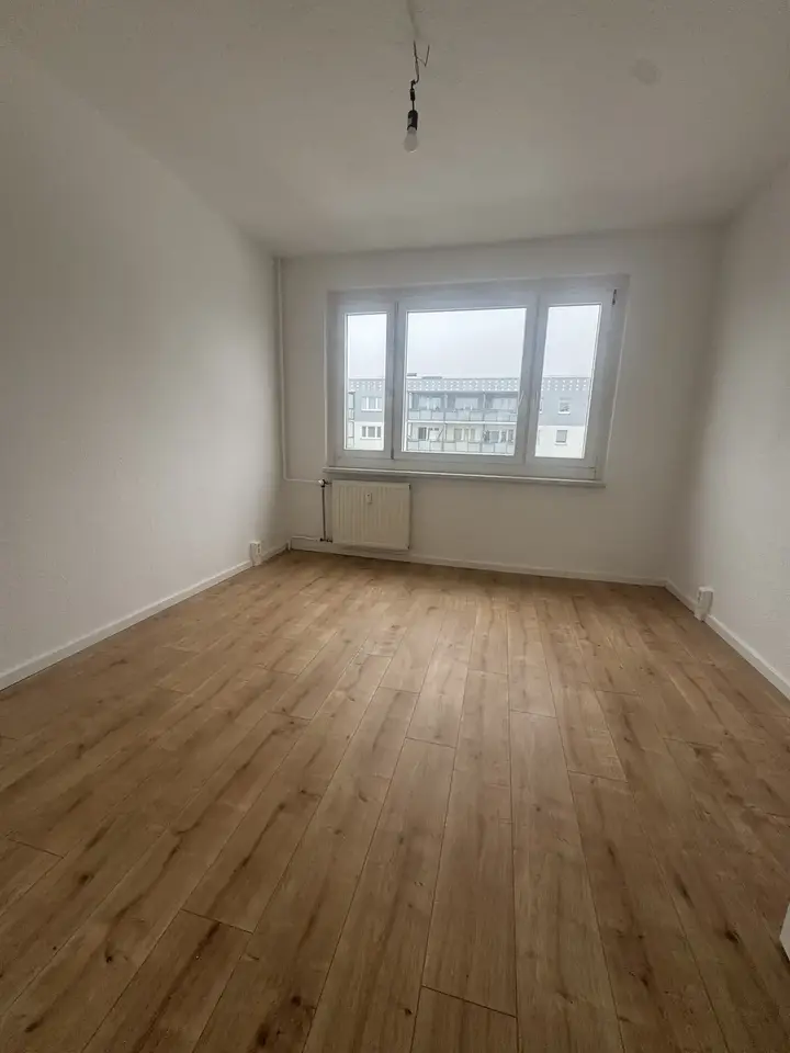 5 Zimmer Wohnung mit 106 m² in Magdeburg – Bild 3
