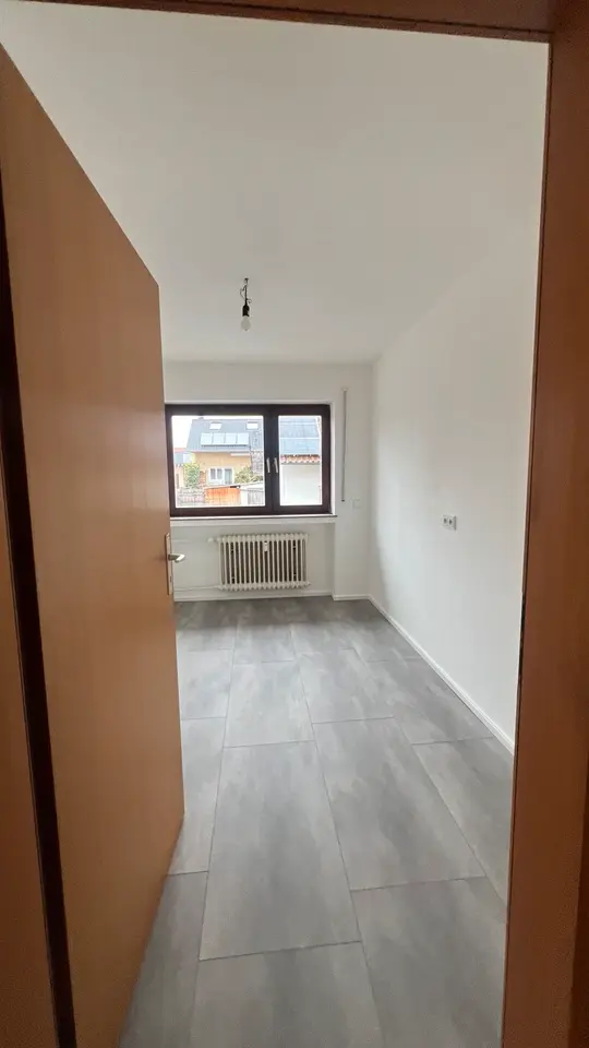 4 Zimmer Wohnung mit 99 m² in Herrenberg – Bild 3