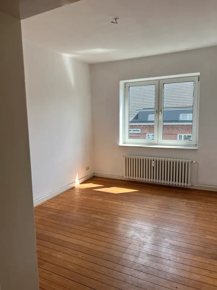 2 Zimmer Wohnung mit 54 m² in Kiel – Bild 2