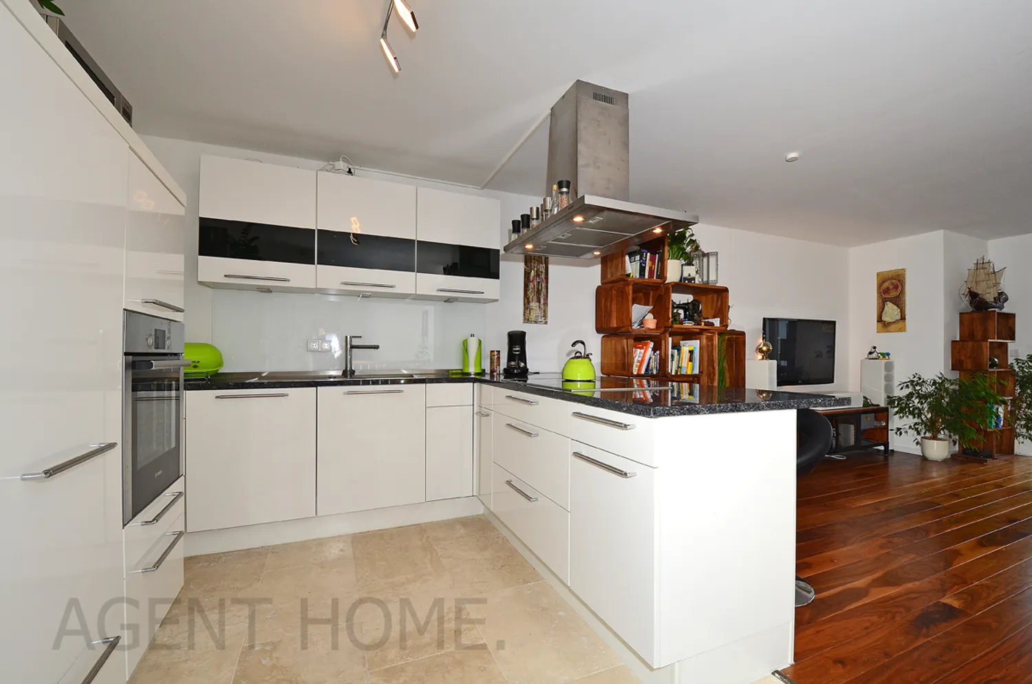 4 Zimmer Wohnung mit 100 m² in Stuttgart – Bild 12