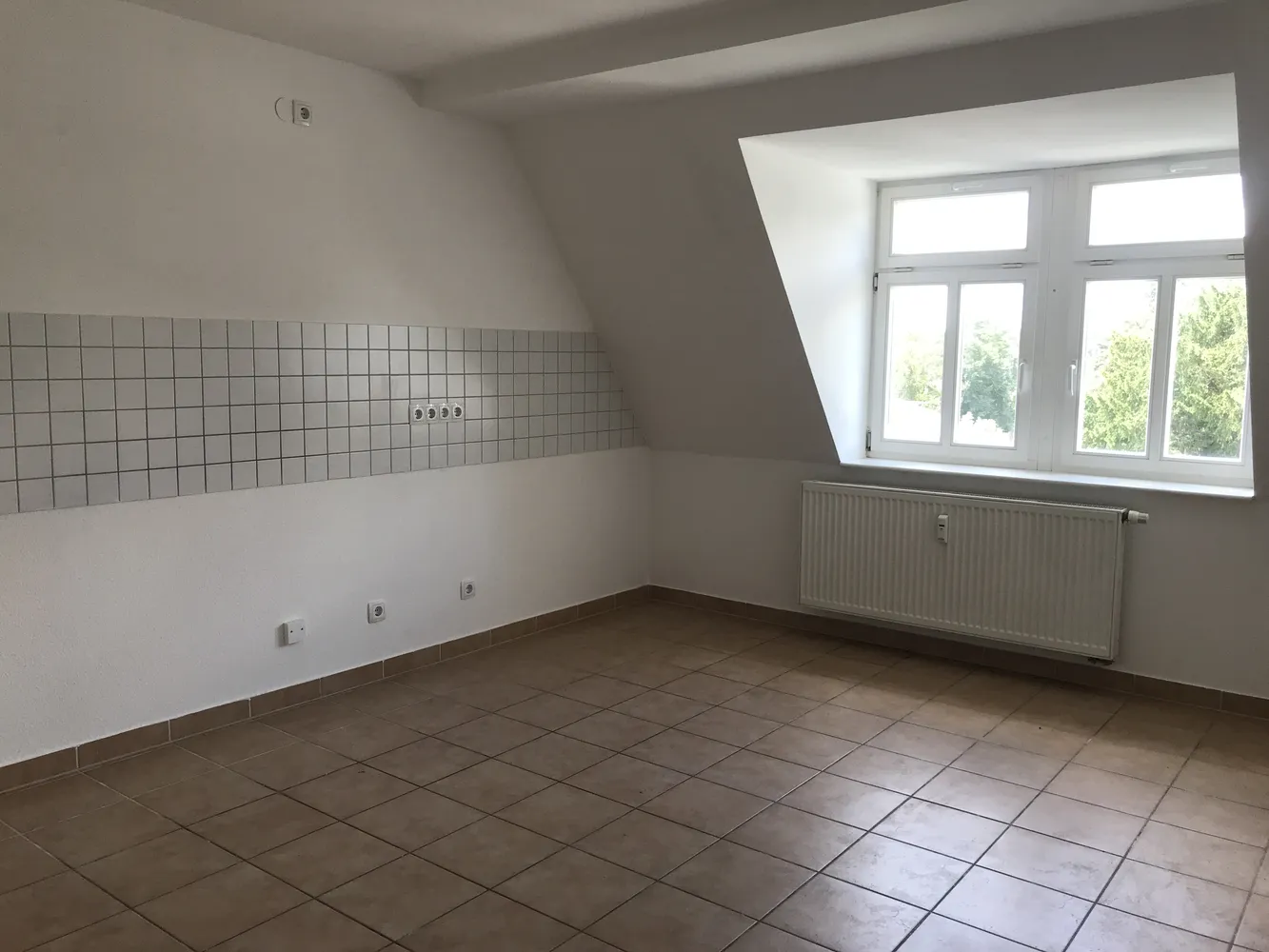 5 Zimmer Wohnung mit 145 m² in Dresden – Bild 9