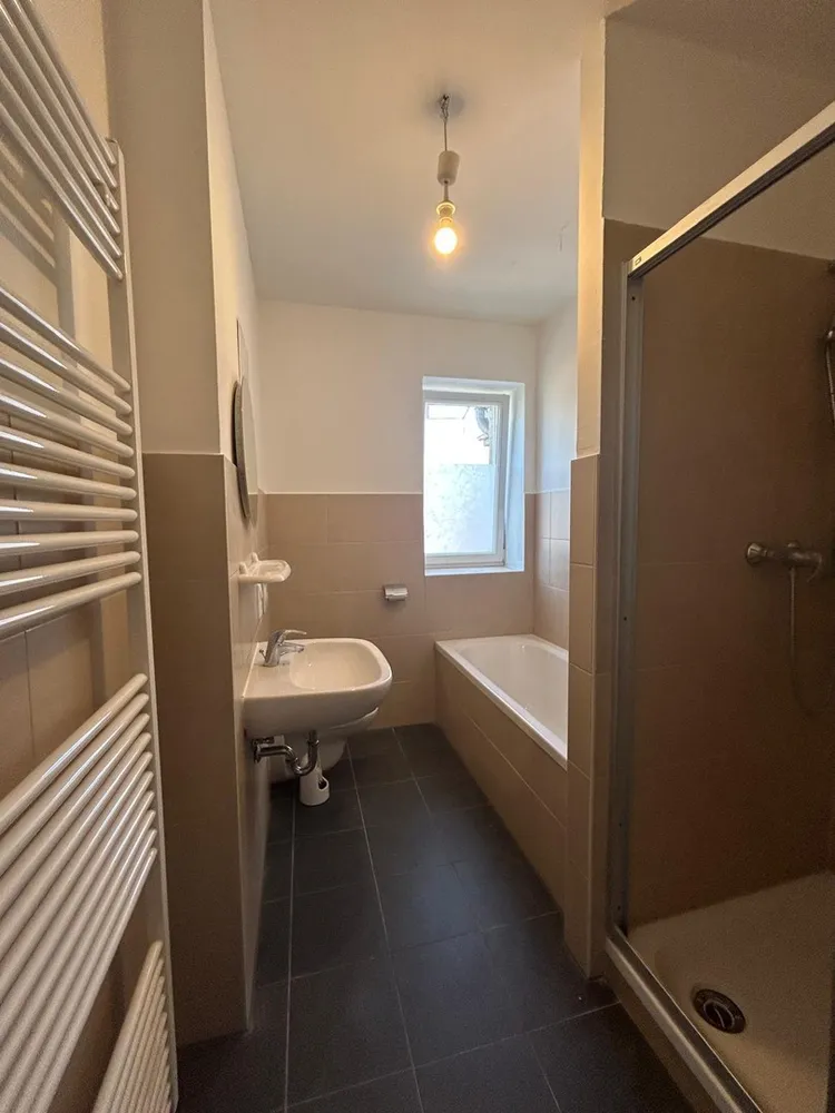 5 Zimmer Wohnung mit 150 m² in Halle (Saale) – Bild 6