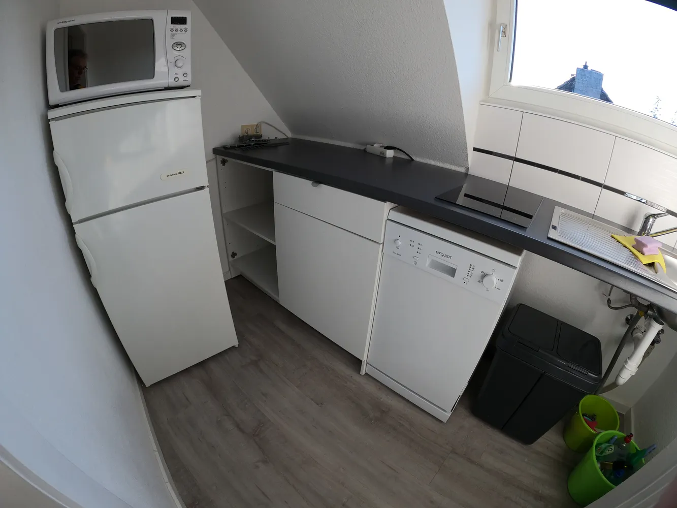2 Zimmer Wohnung mit 33 m² in Köln – Bild 12