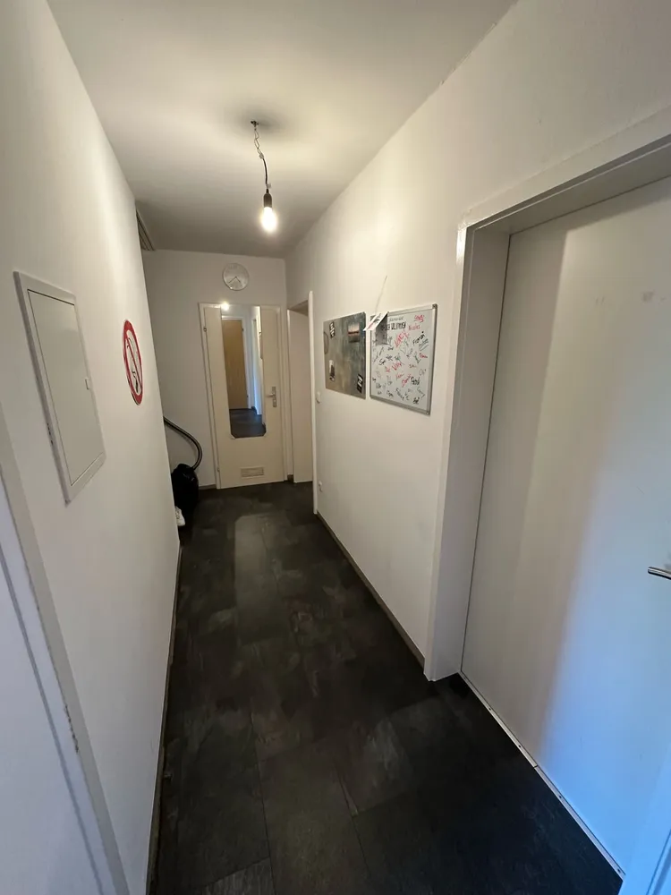 WG-Zimmer mit 11 m² in München – Bild 2