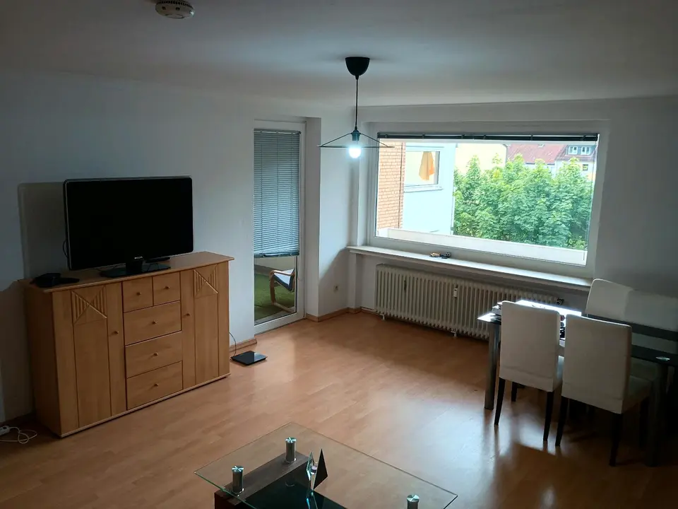 2 Zimmer Wohnung mit 73 m² in Hannover – Bild 2