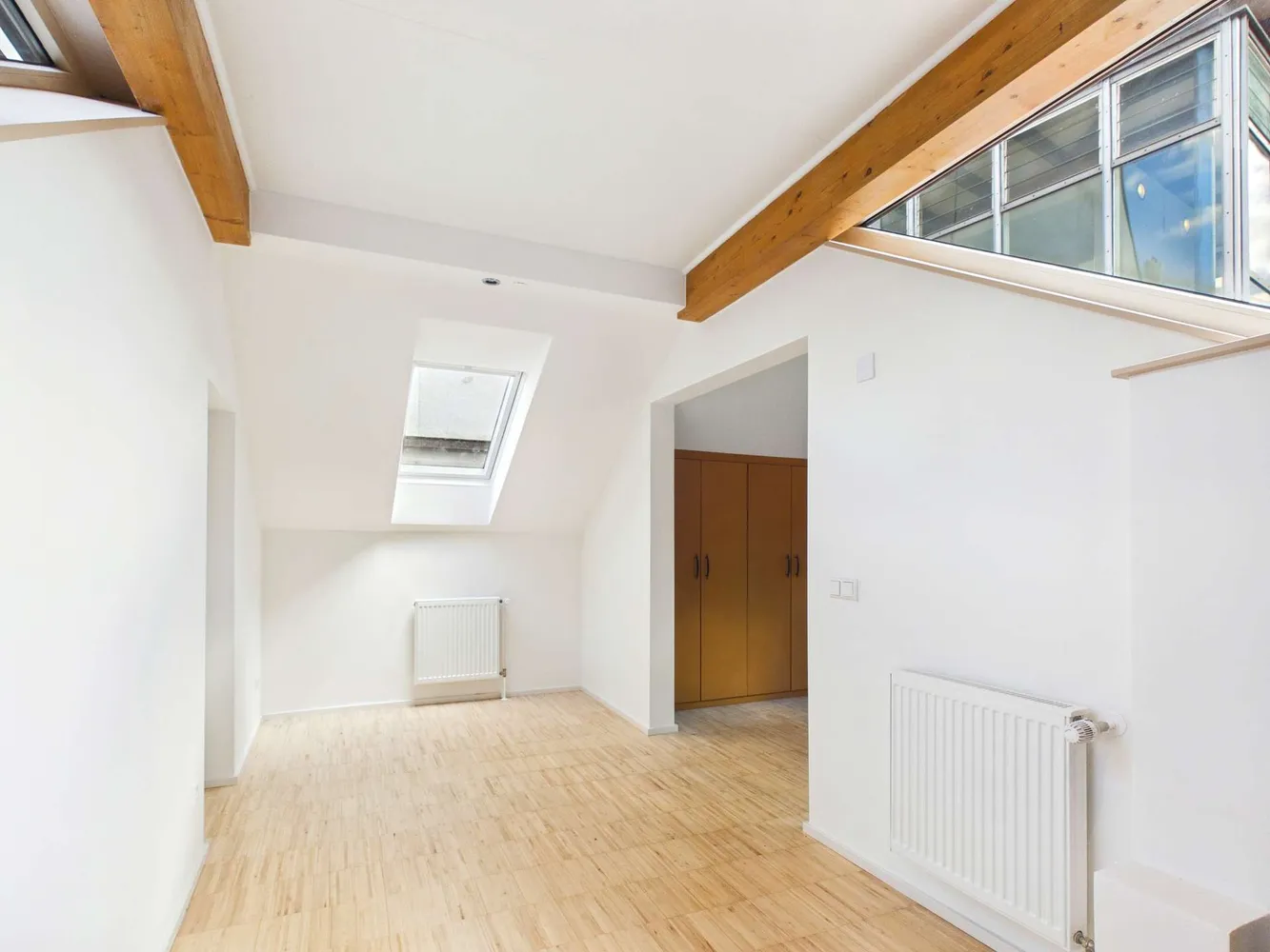 5 Zimmer Wohnung mit 176 m² in Stuttgart – Bild 11