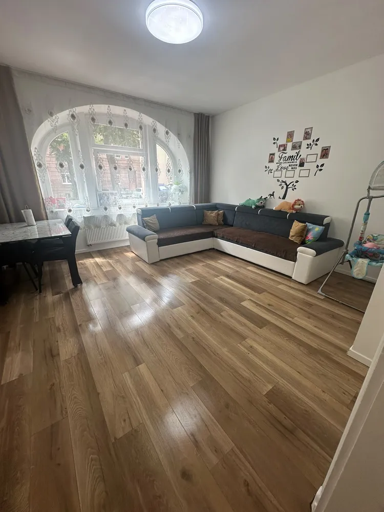 3 Zimmer Wohnung mit 77 m² in Nürnberg – Bild 1