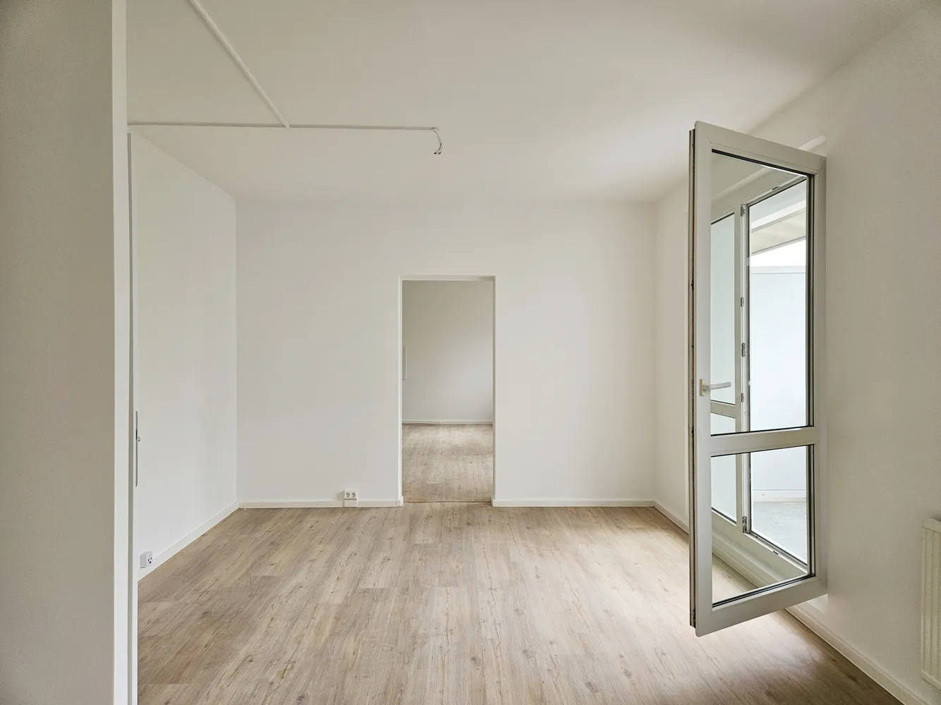 6 Zimmer Wohnung mit 112 m² in Halle (Saale) – Bild 8