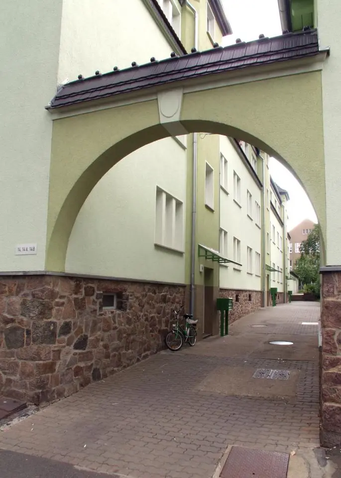 2 Zimmer Wohnung mit 53 m² in Riesa – Bild 2