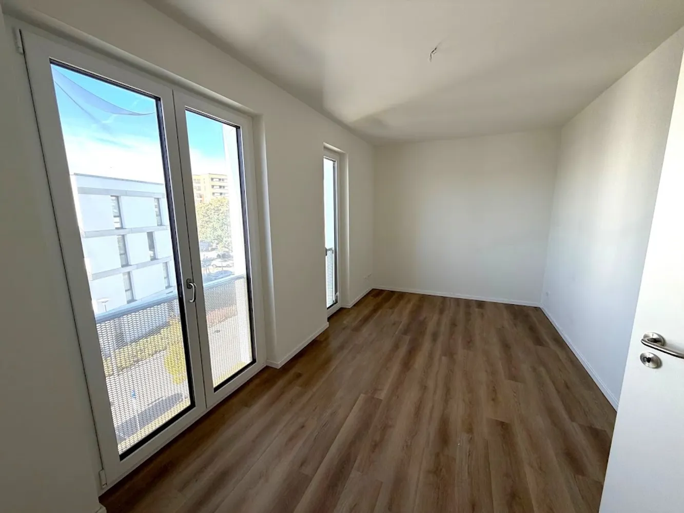 2 room apartment with 60 m² in Berlin – Photo 2