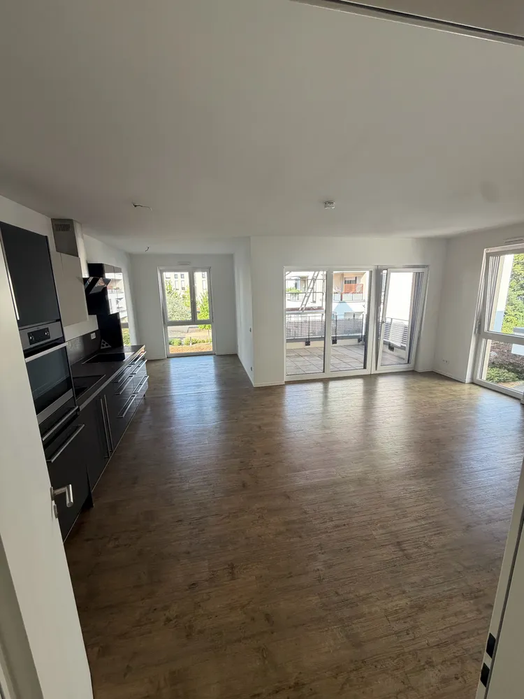 2 Zimmer Wohnung mit 74 m² in Bonn – Bild 2