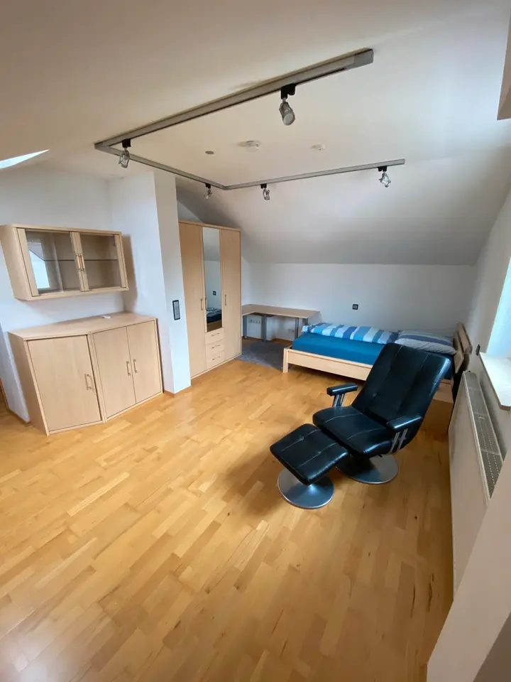 WG-Zimmer mit 100 m² in Ingolstadt – Bild 1