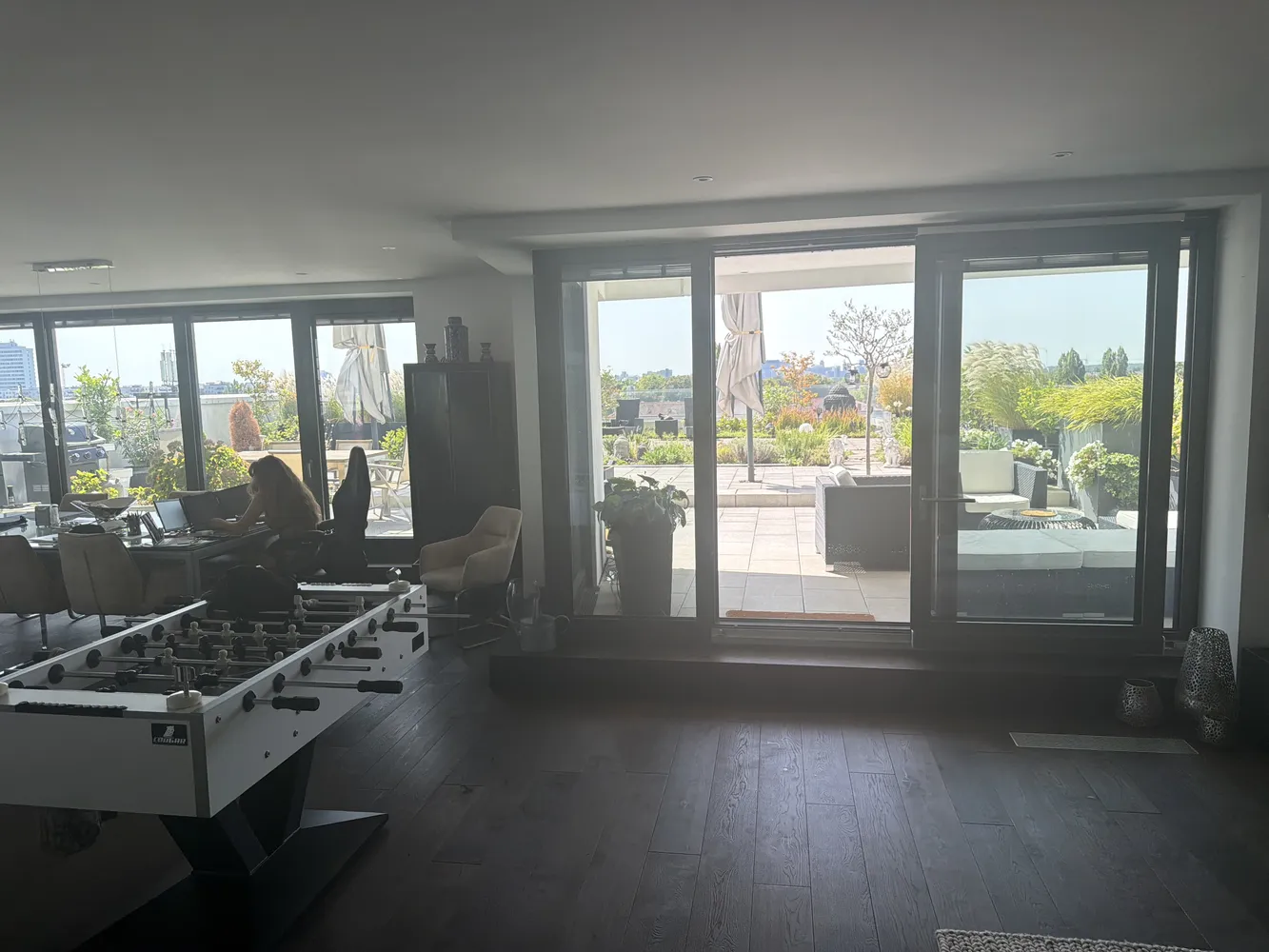 2 Zimmer Wohnung mit 150 m² in Frankfurt am Main – Bild 5