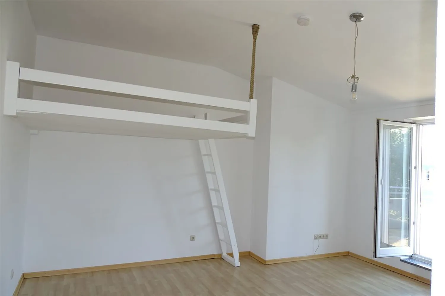 1 Zimmer Wohnung mit 35 m² in München – Bild 10