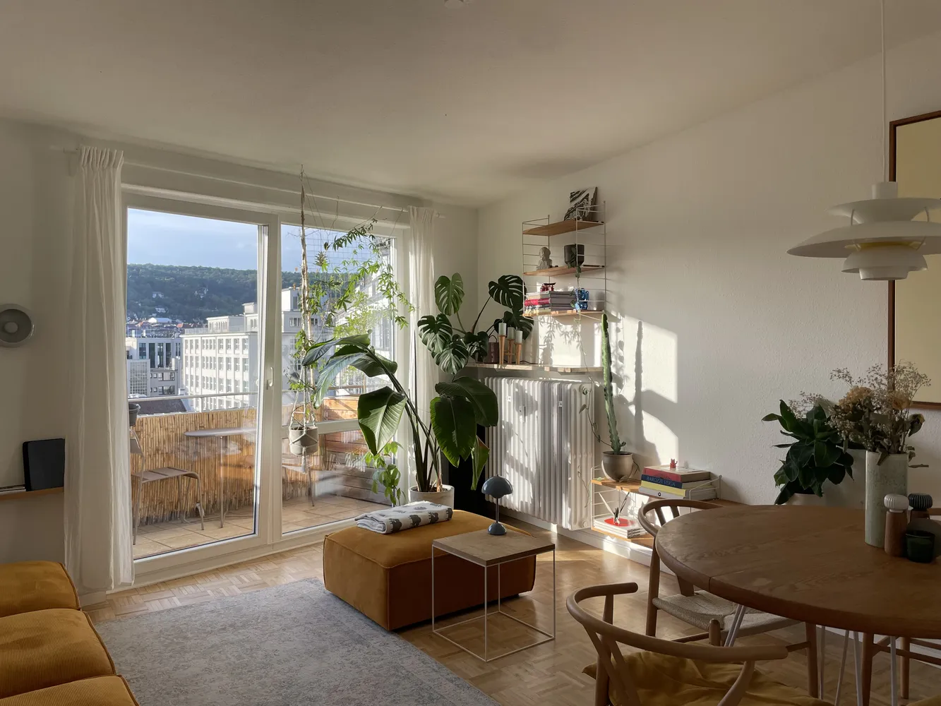 3 Zimmer Wohnung mit 100 m² in Stuttgart – Bild 1