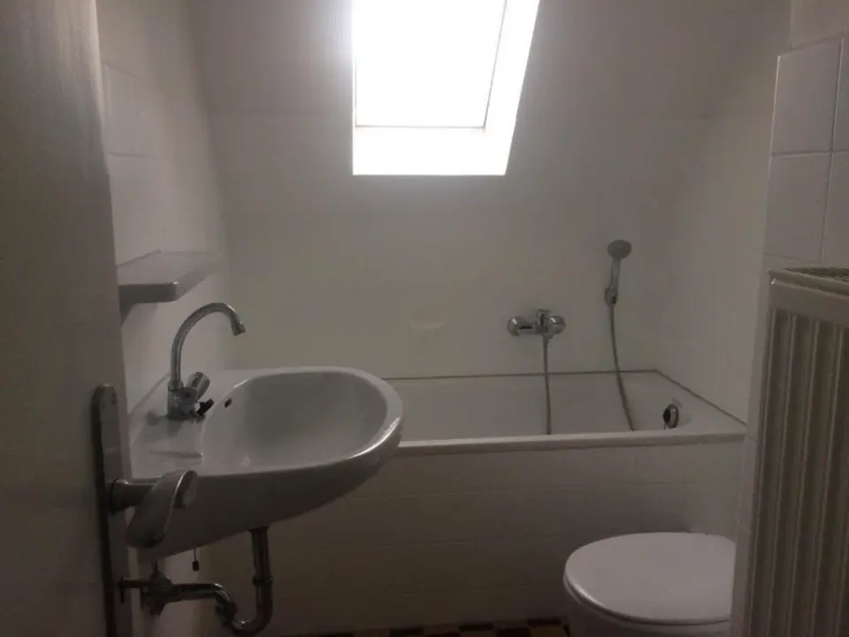 WG-Zimmer mit 26 m² in Düsseldorf – Bild 4
