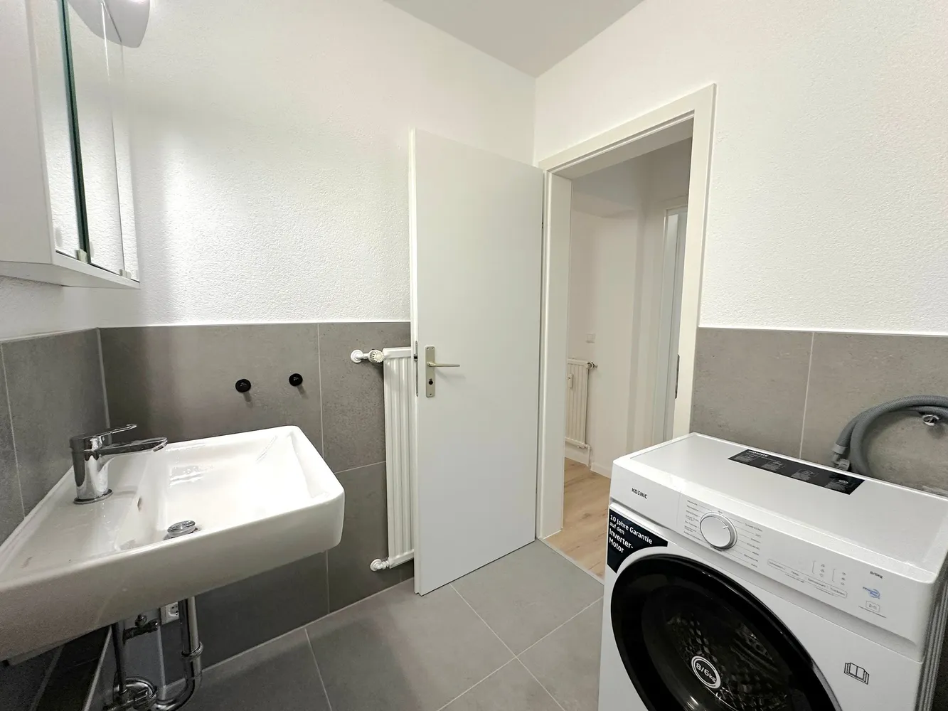 1 room apartment with 30 m² in Frankfurt am Main – Photo 5