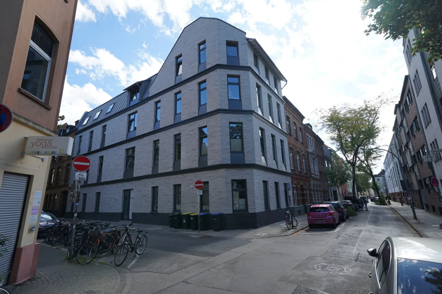 2 room apartment with 73 m² in Cologne – Photo 1