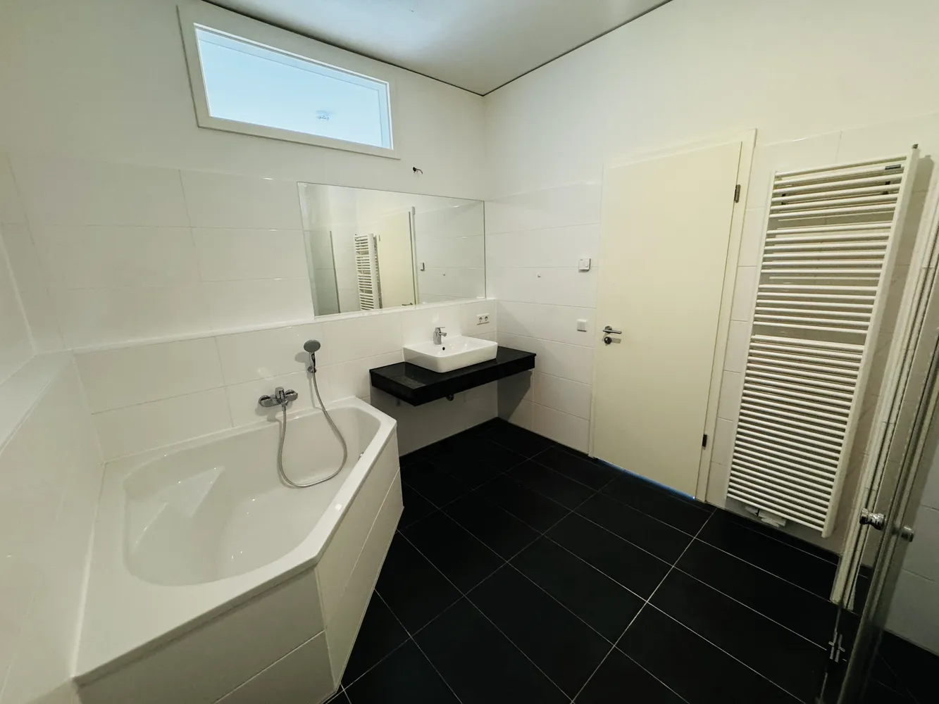 2 room apartment with 67 m² in Berlin – Photo 9