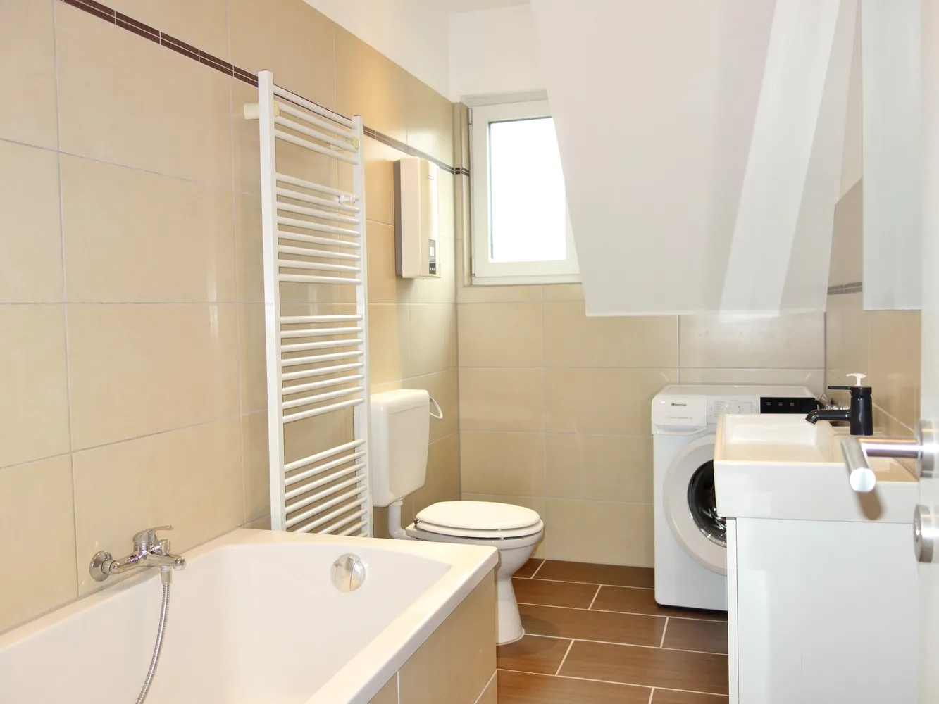 1 Zimmer Wohnung mit 53 m² in Krefeld – Bild 2