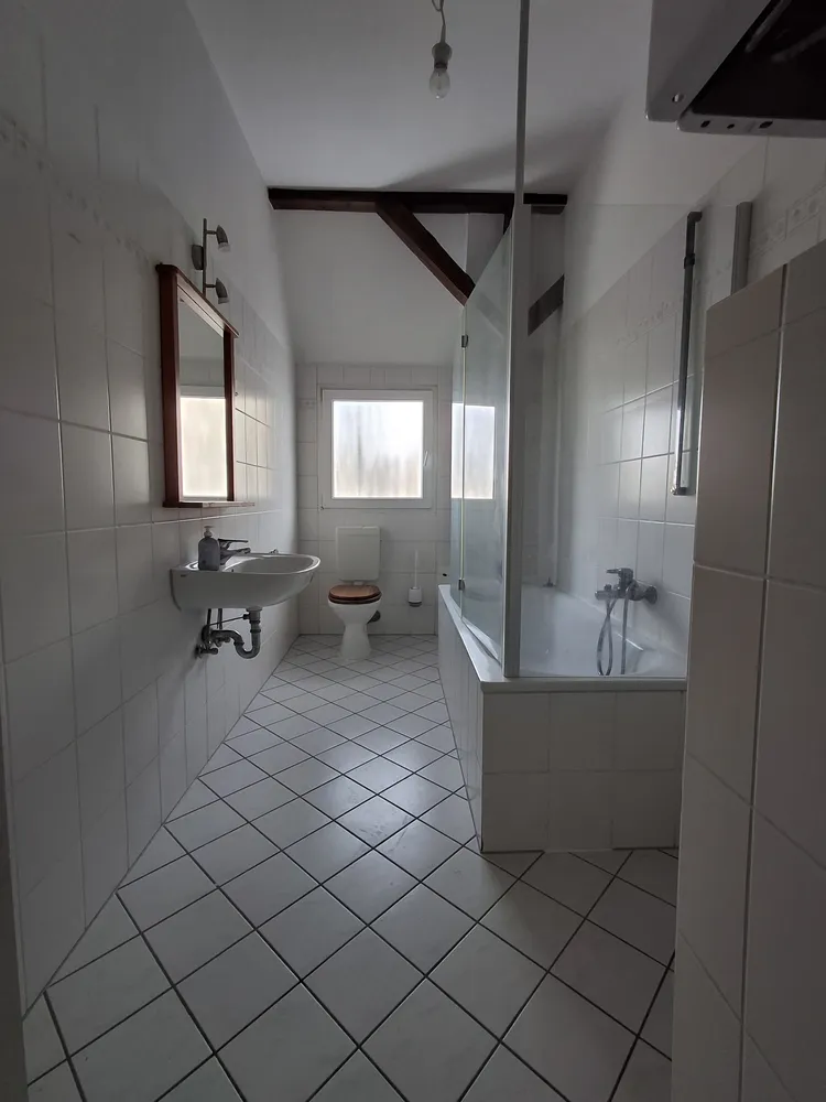2 Zimmer Wohnung mit 72 m² in Halle (Saale) – Bild 4