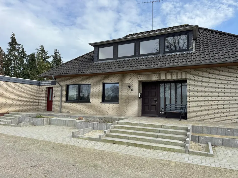 6 Zimmer Wohnung mit 160 m² in Vechta – Bild 2
