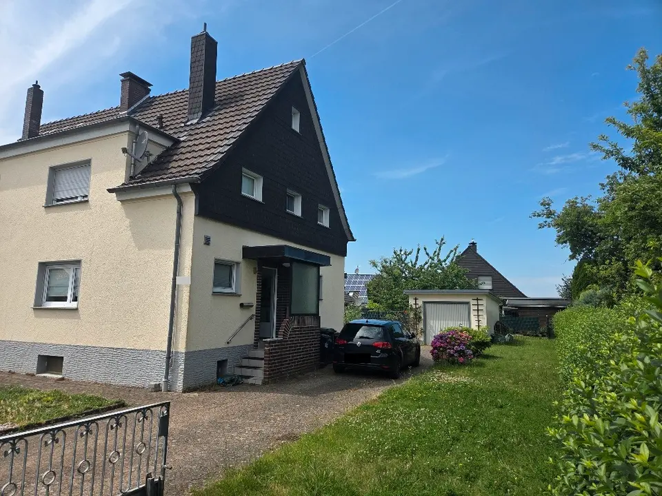 2 Zimmer Haus mit 500 m² in Hilden – Bild 2