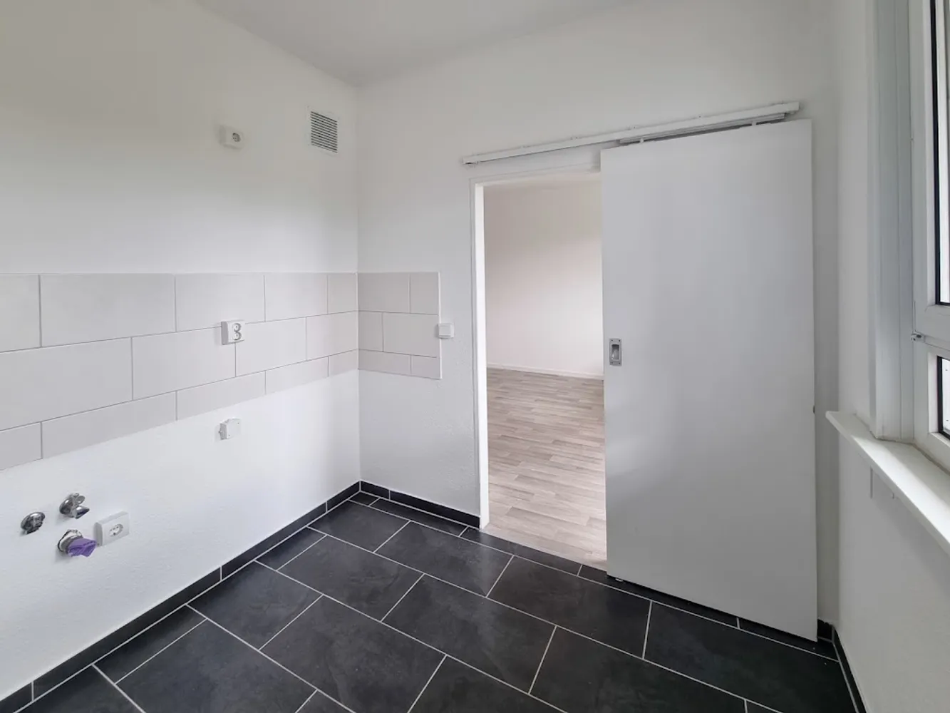 3 Zimmer Wohnung mit 67 m² in Dresden – Bild 3