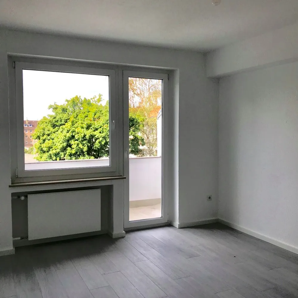 2 room apartment with 54 m² in Düsseldorf – Photo 1
