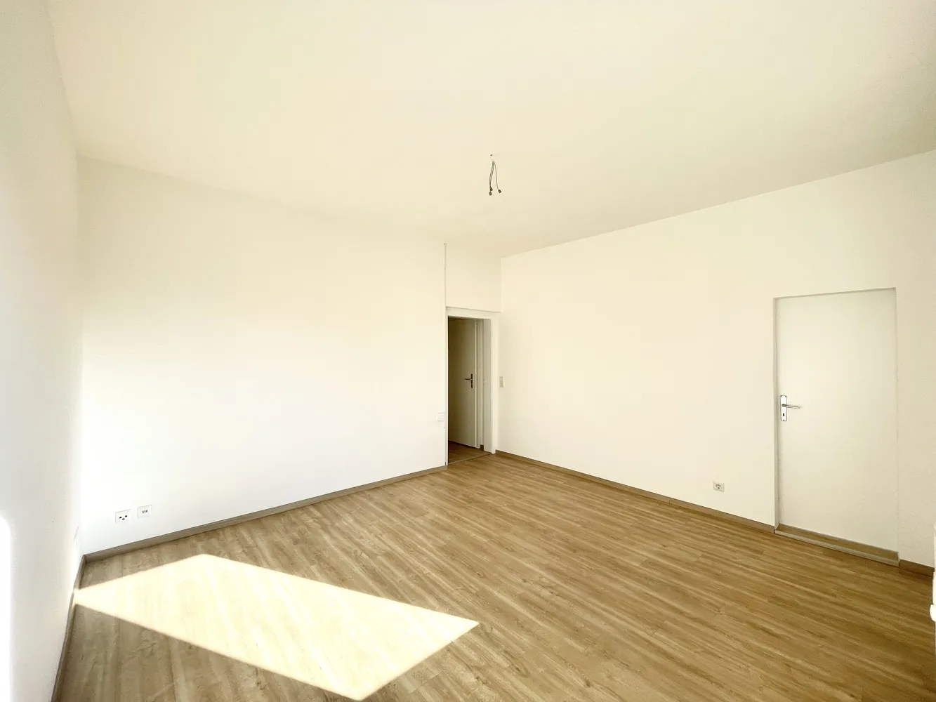 2 room apartment with 35 m² in Bitterfeld-Wolfen – Photo 5
