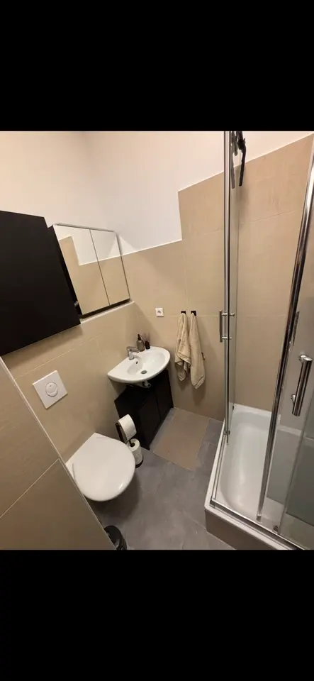 2 Zimmer Wohnung mit 50 m² in Berlin – Bild 4