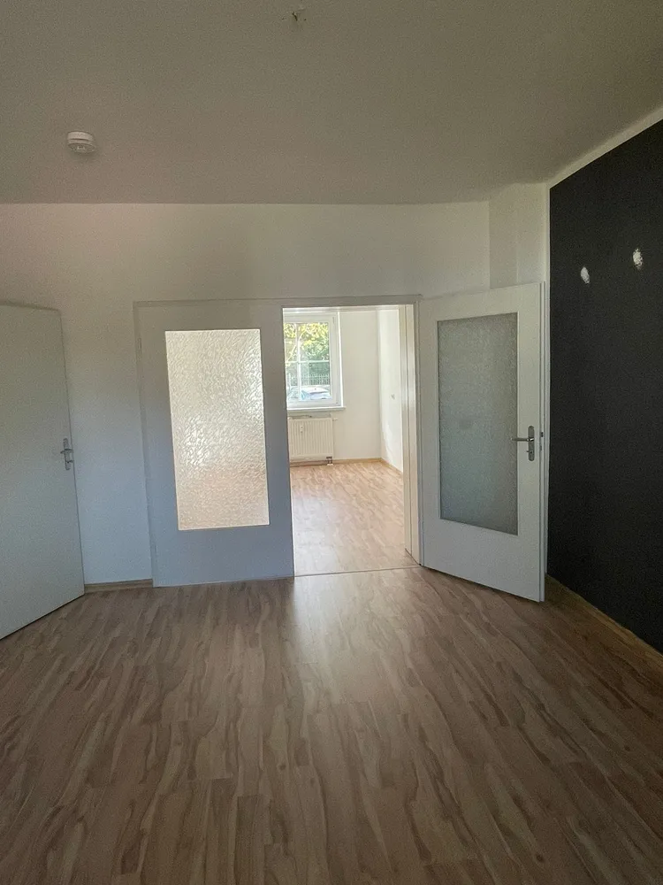 2 Zimmer Wohnung mit 48 m² in Halle (Saale) – Bild 1