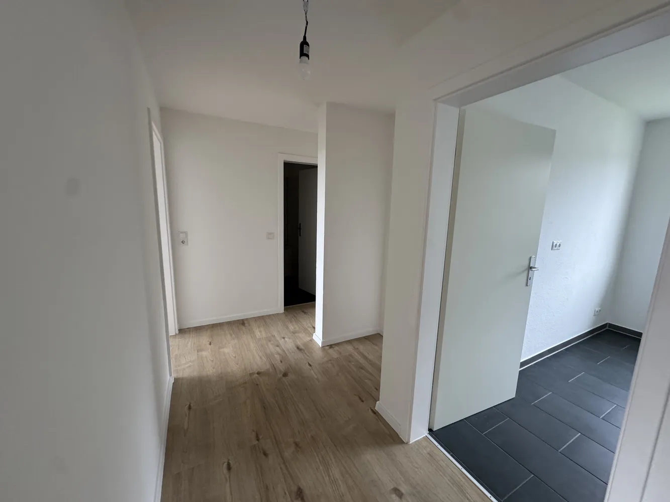 3 Zimmer Wohnung mit 66 m² in Duisburg – Bild 2