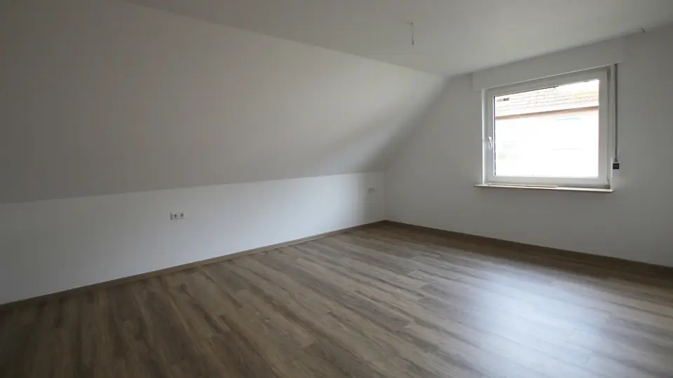6 Zimmer Haus mit 139 m² in Papenburg – Bild 9