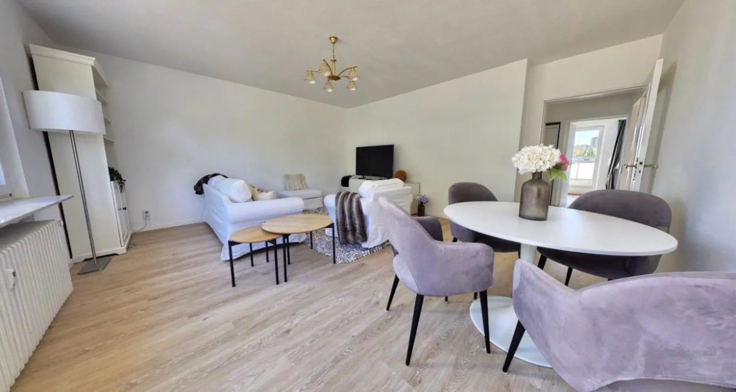 2 Zimmer Wohnung mit 77 m² in Frankfurt am Main – Bild 1