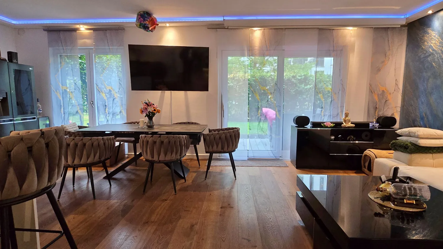 4 room apartment with 120 m² in Düsseldorf – Photo 2