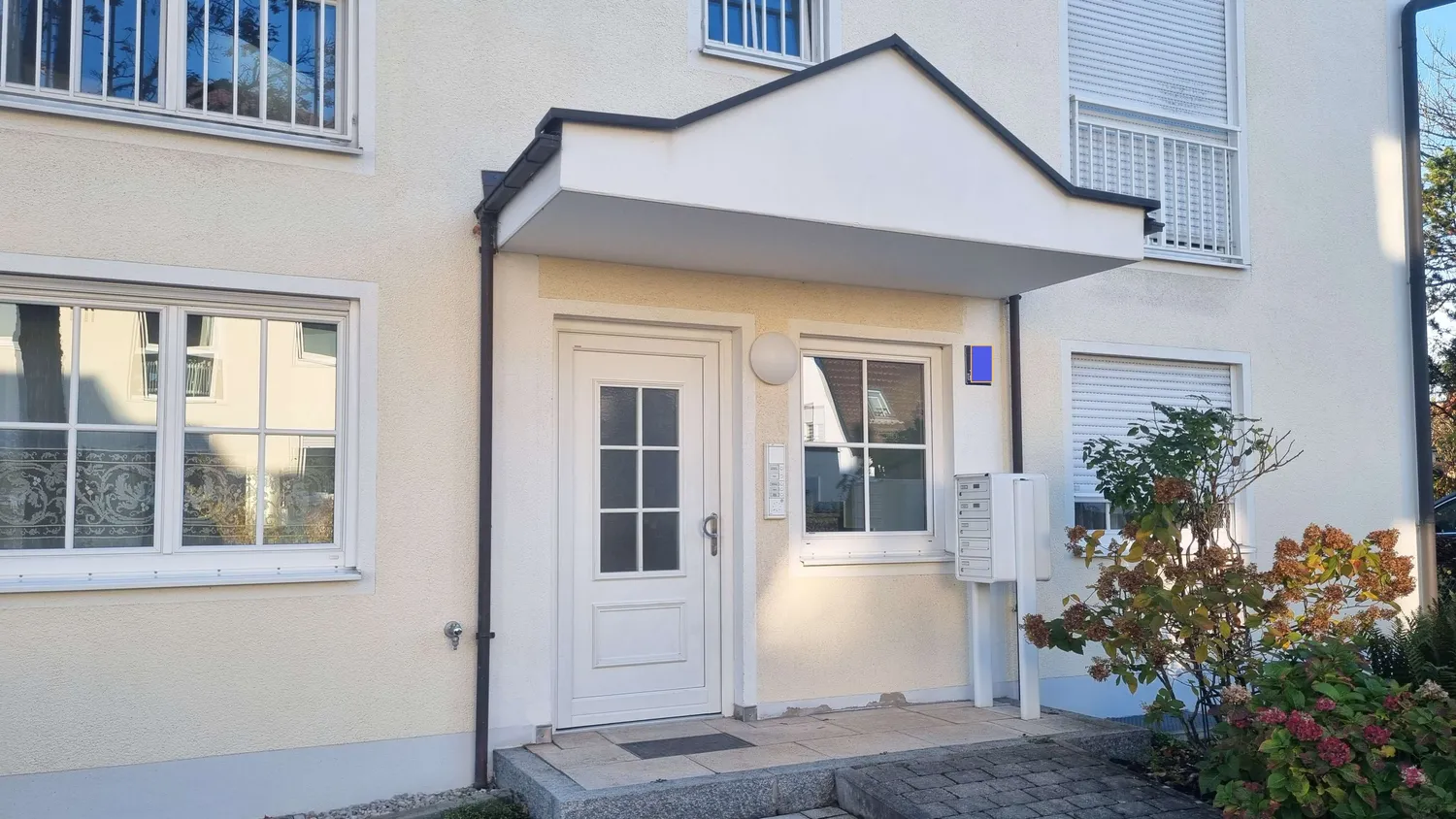 4 Zimmer Wohnung mit 141 m² in München – Bild 4