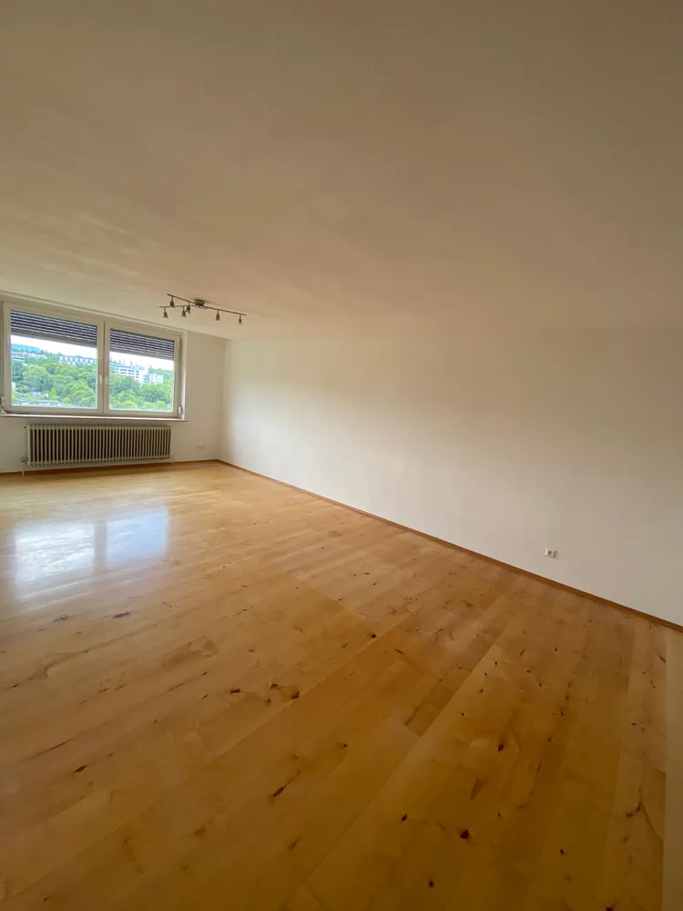 5 Zimmer Wohnung mit 125 m² in Reutlingen – Bild 5