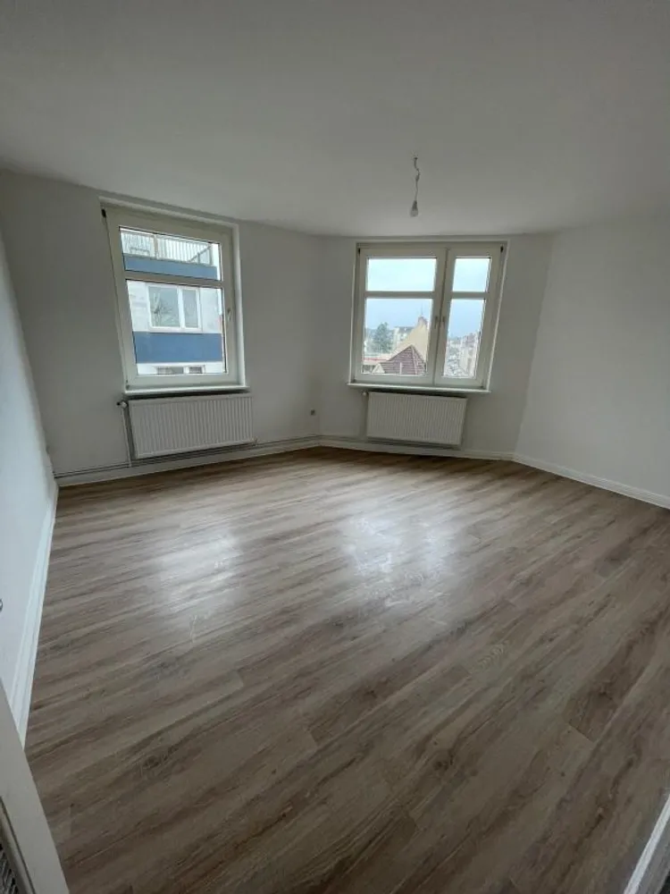 3 Zimmer Wohnung mit 86 m² in Neumünster – Bild 1