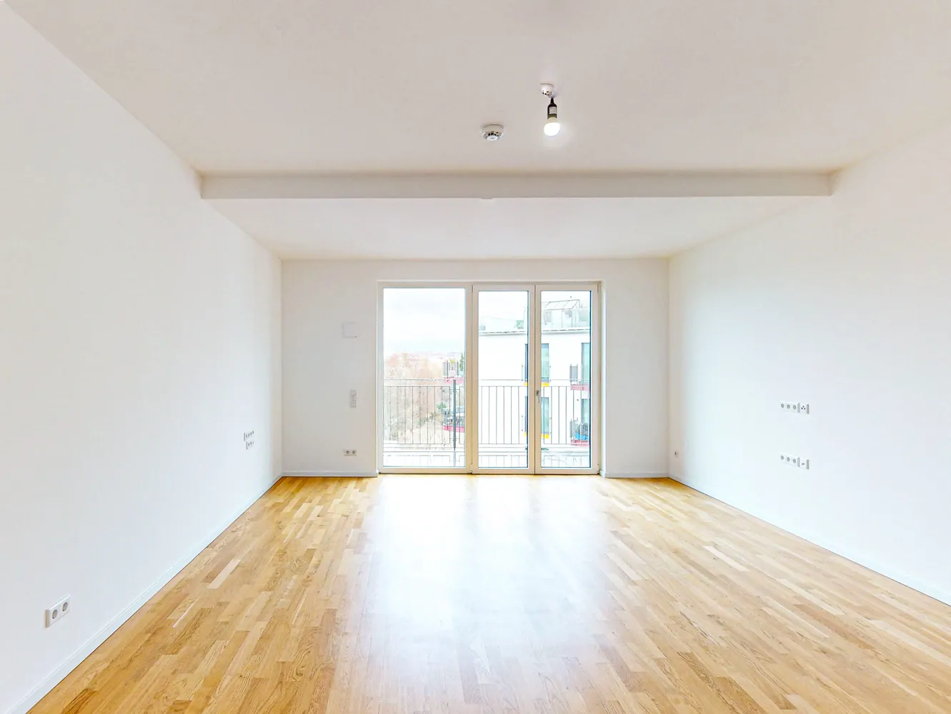2 Zimmer Wohnung mit 86 m² in Berlin – Bild 2