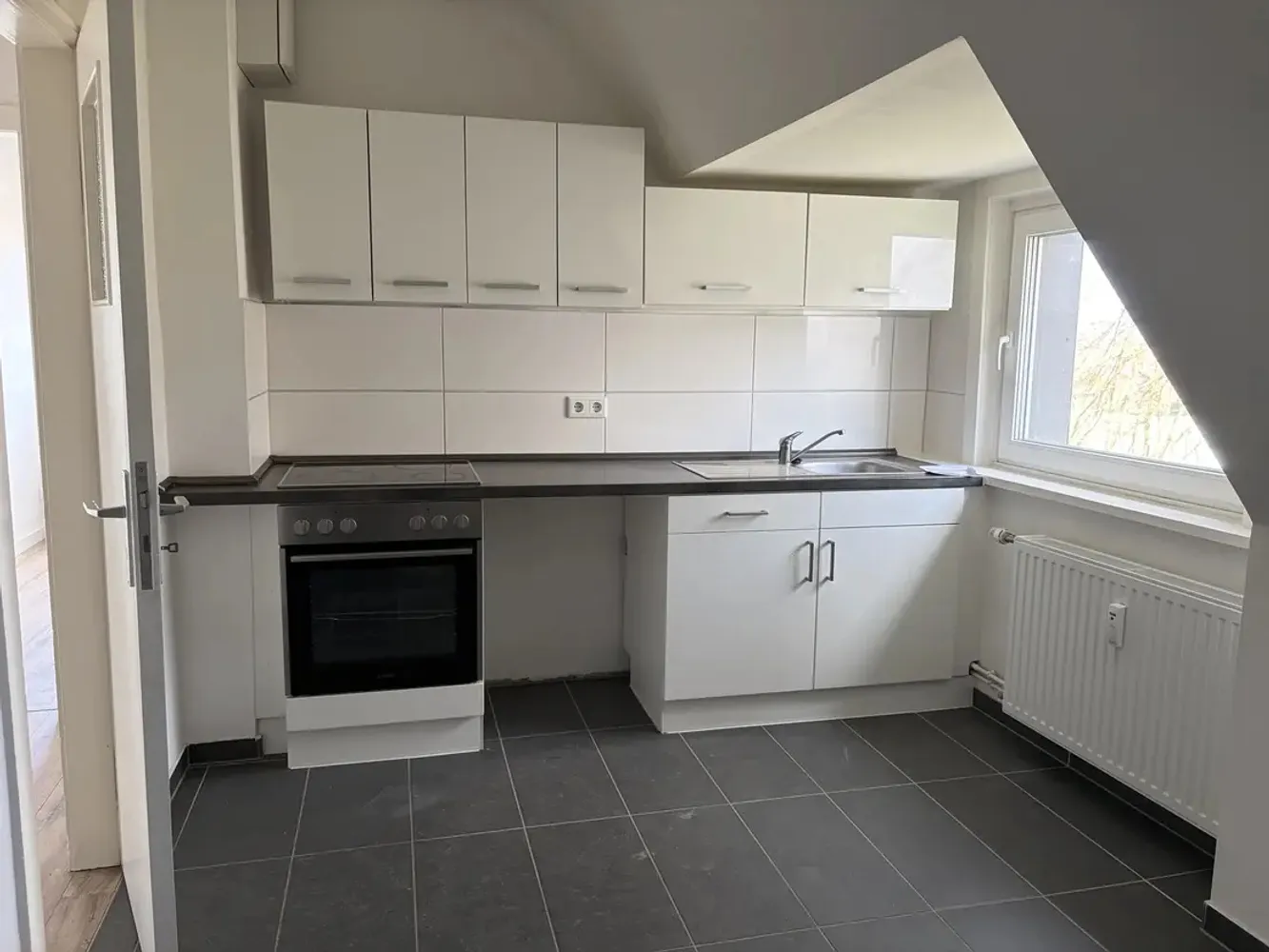 2 Zimmer Wohnung mit 52 m² in Hamburg – Bild 2