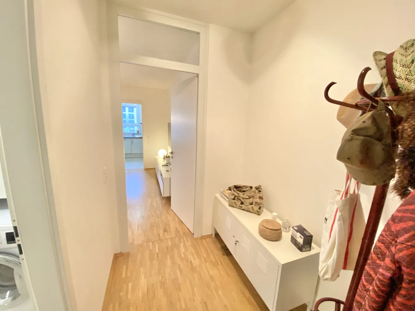 2 Zimmer Wohnung mit 52 m² in München – Bild 3